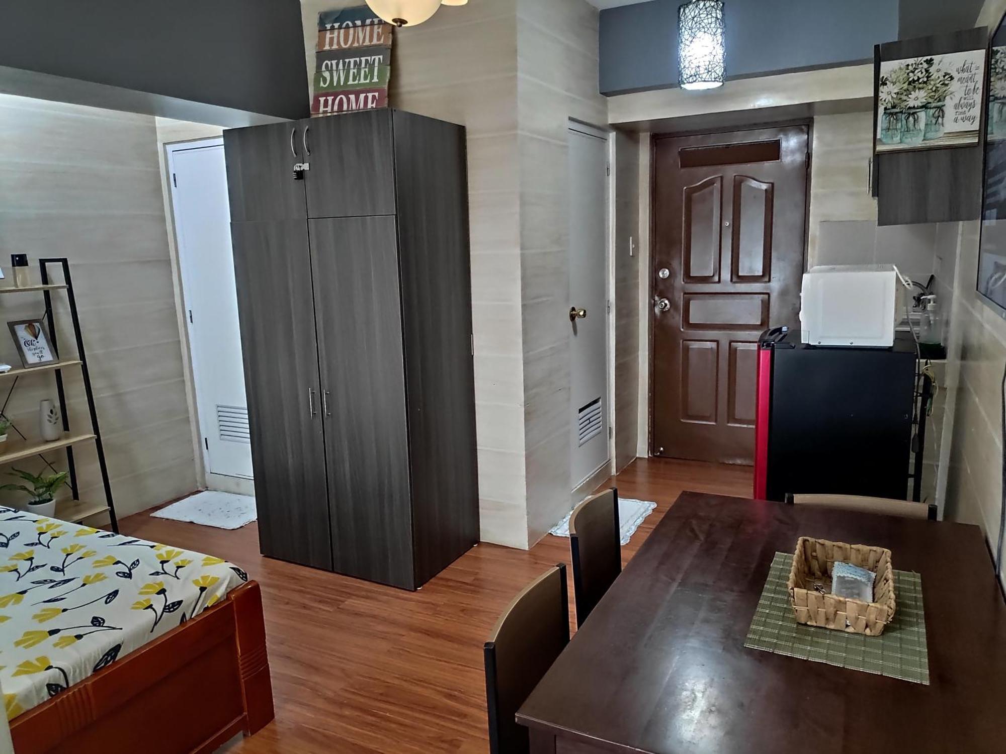 Tagaytay Staycation By Naya And Darla W Free Swimming Pool, Wifi & Netflix Tagaytay City Exterior foto