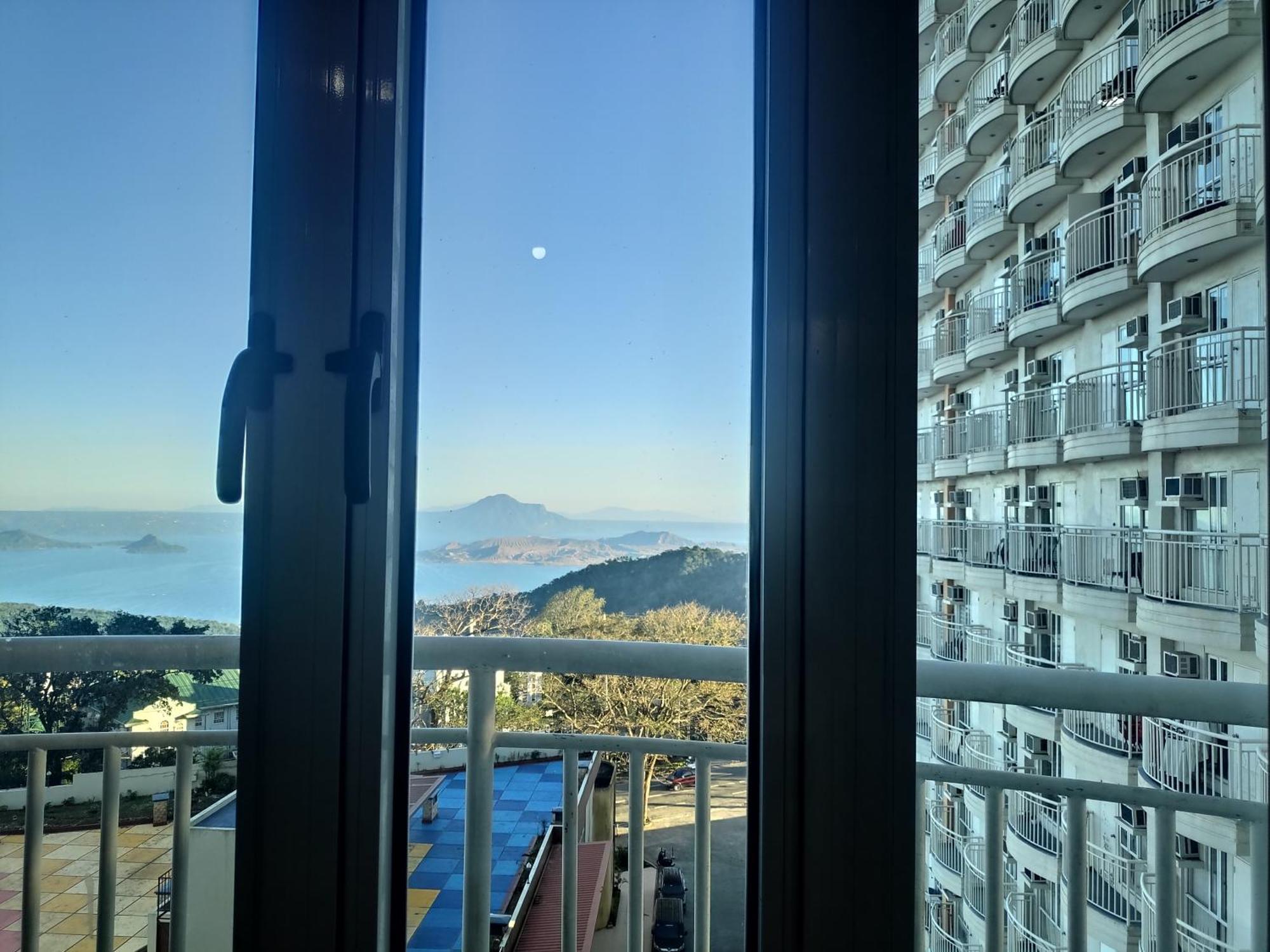 Tagaytay Staycation By Naya And Darla W Free Swimming Pool, Wifi & Netflix Tagaytay City Exterior foto