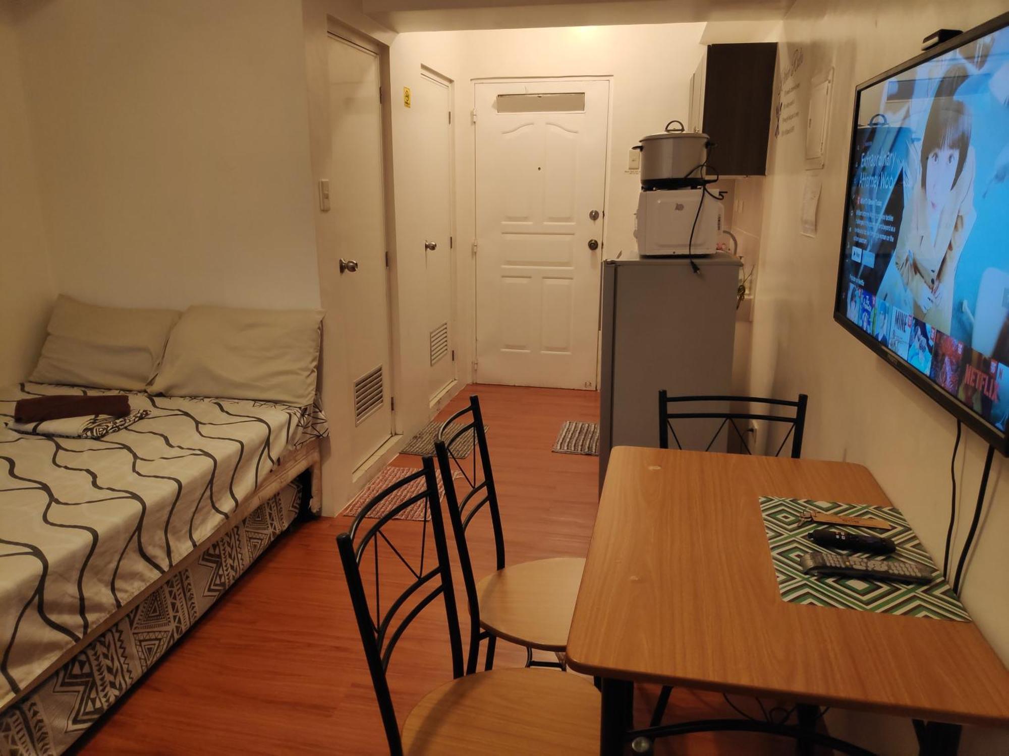 Tagaytay Staycation By Naya And Darla W Free Swimming Pool, Wifi & Netflix Tagaytay City Exterior foto