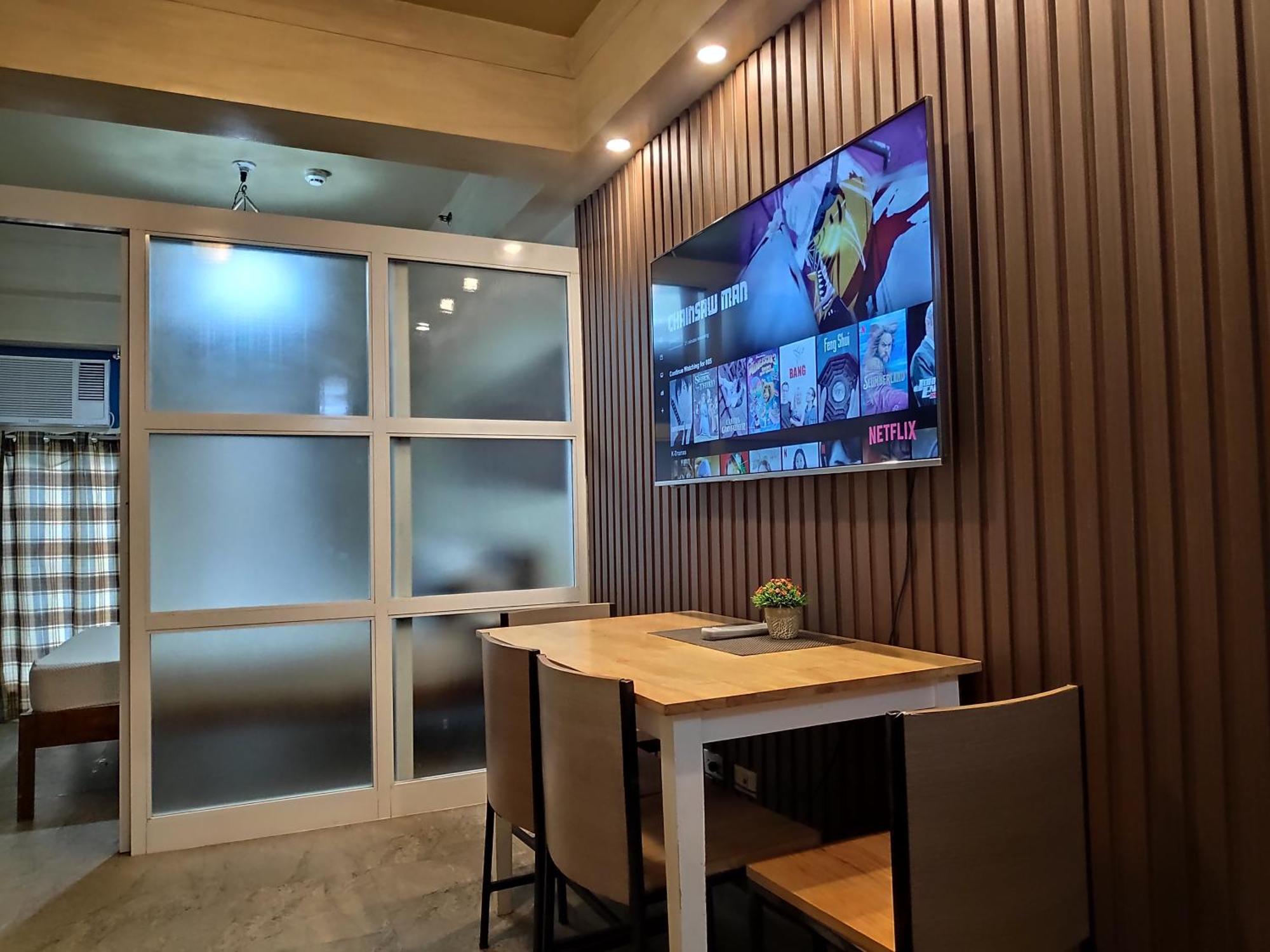 Tagaytay Staycation By Naya And Darla W Free Swimming Pool, Wifi & Netflix Tagaytay City Exterior foto